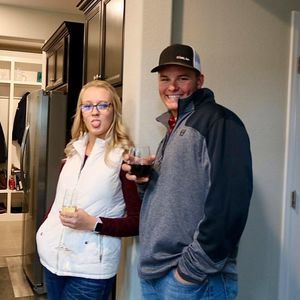 Meet your Posher, Bissy